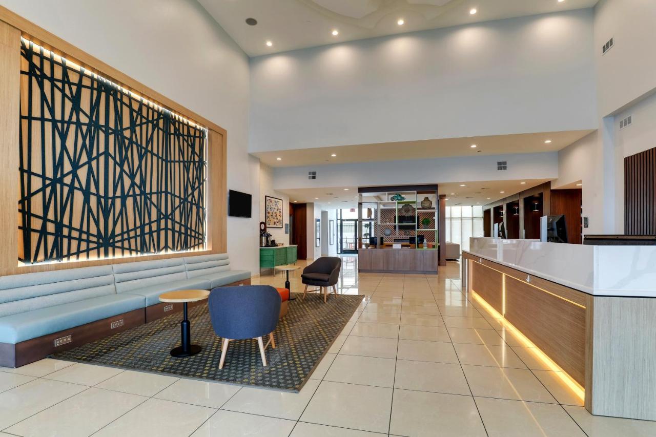 Holiday Inn Mobile Airport By Ihg Exterior photo